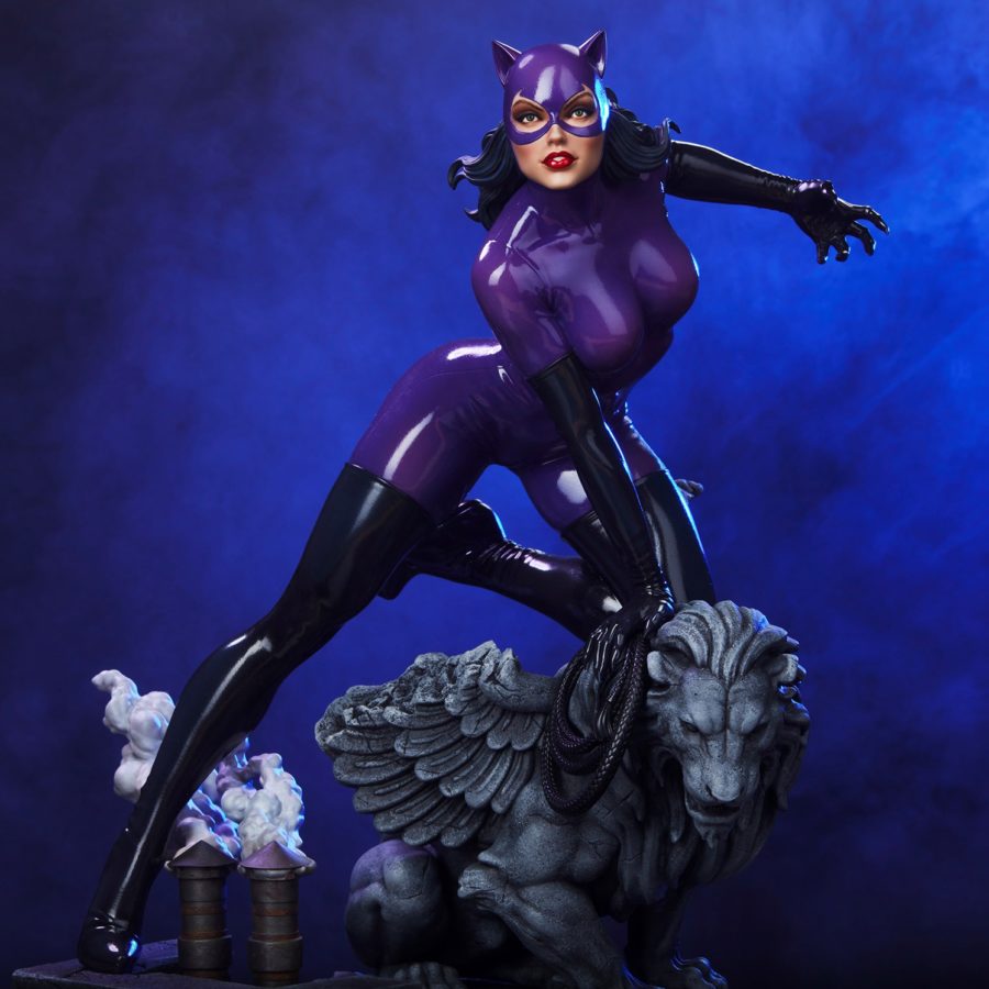 Catwoman Returns to the 90s with New DC Comics Tweeterhead Statue