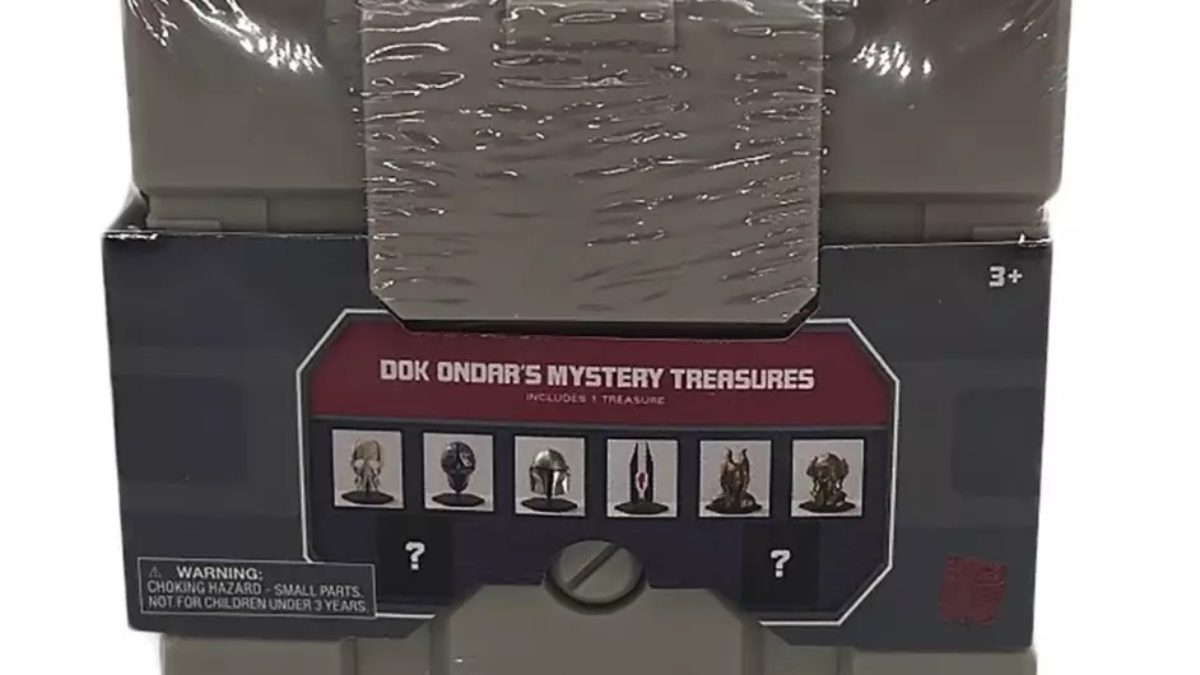 Disney Park Star Wars Galaxy's Edge Dok Ondar's Mystery