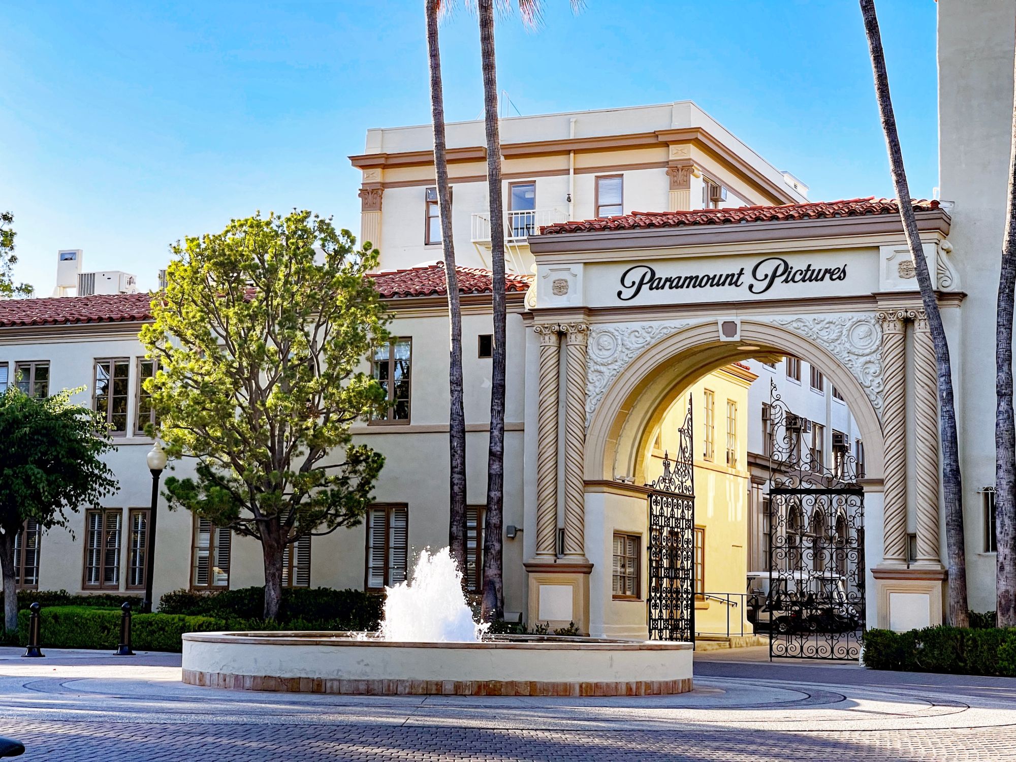Paramount Looks to Layoffs in November; Savings May Exceed $2 Billion