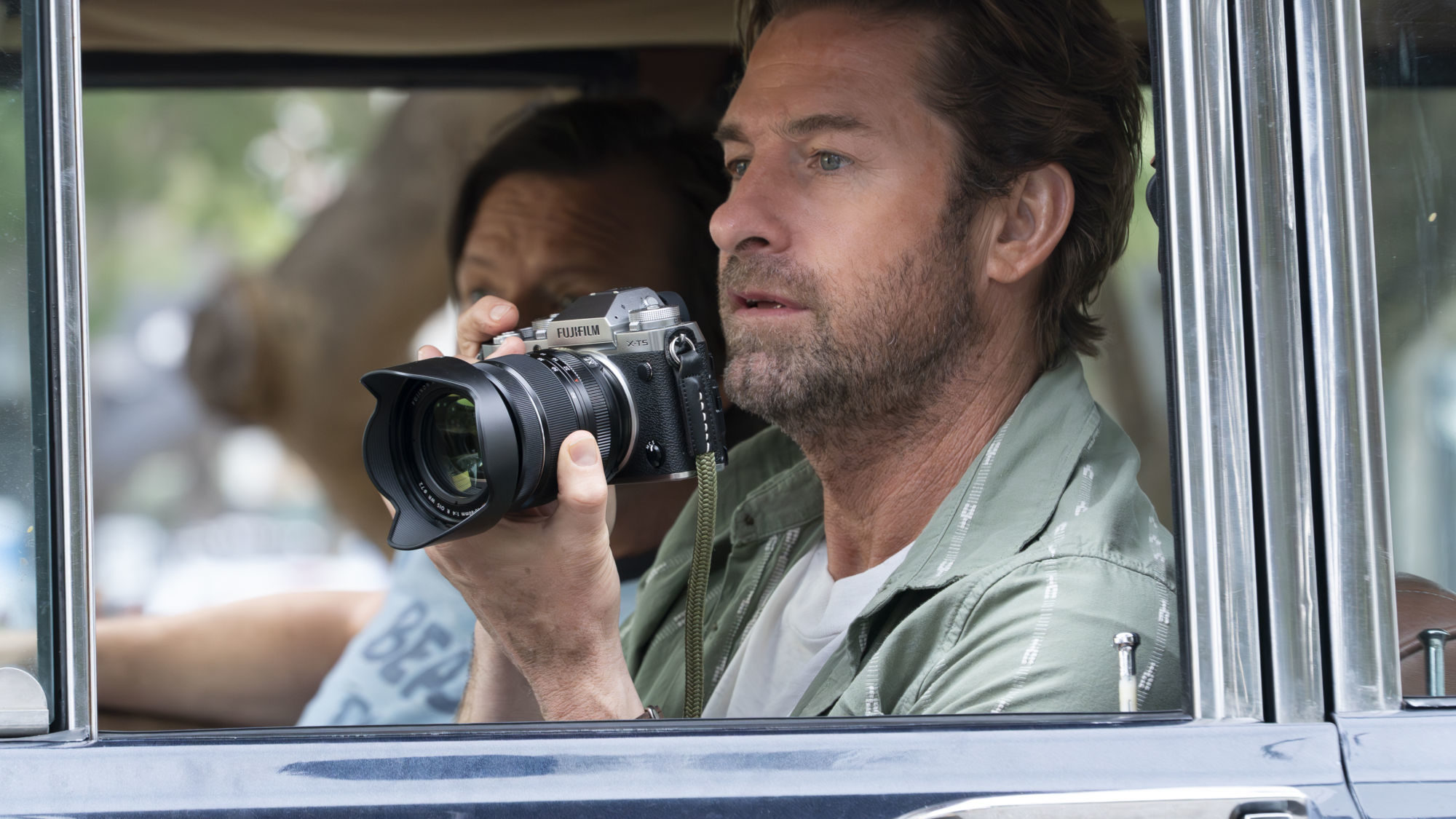 RJ Decker S01E05 "Burn Notice": Little League Coach, Big League Danger