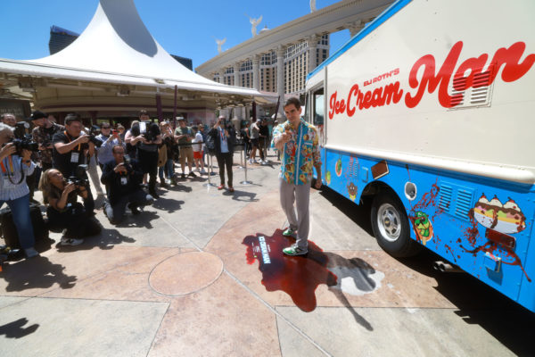 Eli Roth Hits CinemaCon To Hand Out Treats For Ice Cream Man
