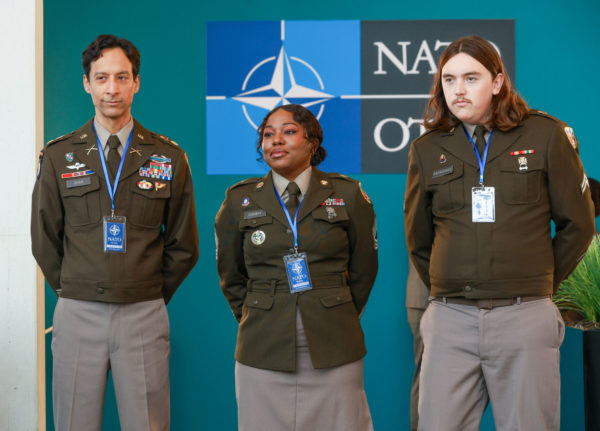 Going Dutch S02E11 "General Dearest" Preview: Stroopsdorf Takeover?