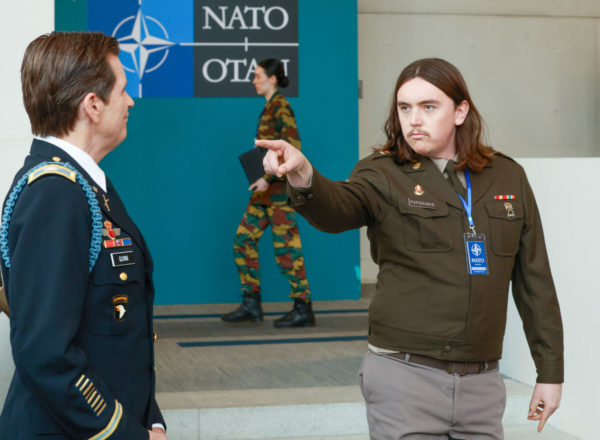 Going Dutch S02E11 "General Dearest" Preview: Stroopsdorf Takeover?