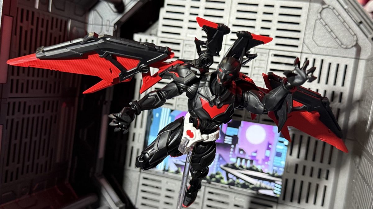 Batman Beyond Takes Flight with Impressive Blokees Champion Set