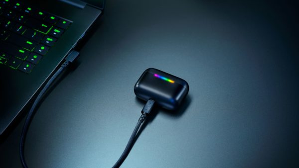 Razer Announces New Hammerhead V3 HyperSpeed Earbuds
