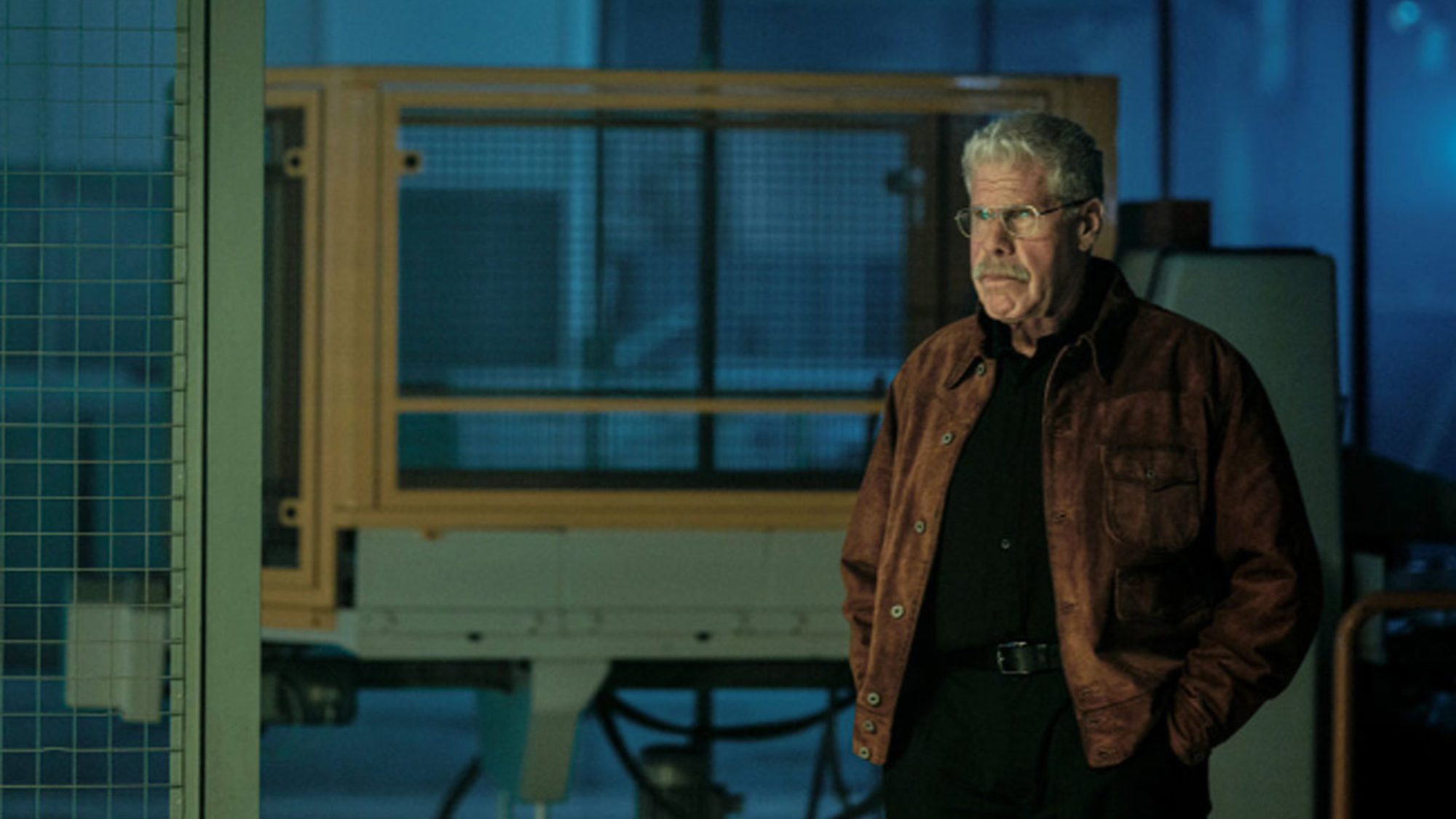 The Capture: Perlman on Showrunner's Tech Clairvoyance, Napier & More — GLOBAL — Aslikannih